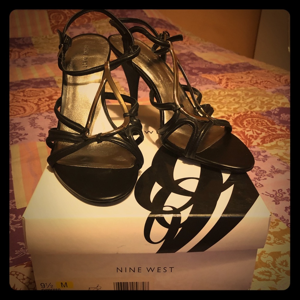 Nine West Sandal